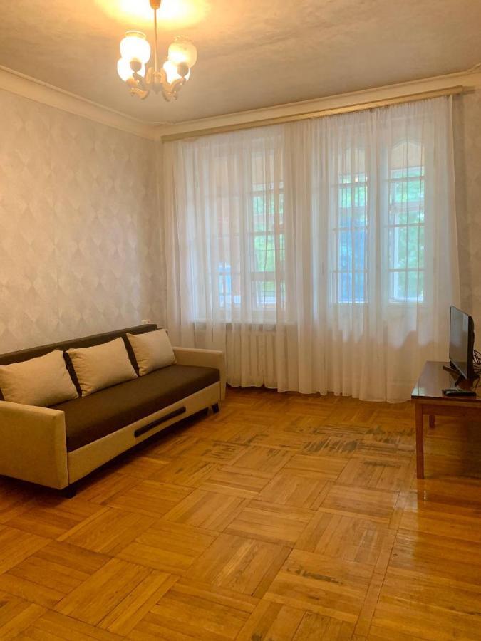 Цум Пассаж Яворницького 55 Apartment Dnipro Exterior photo